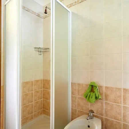 Appartement New Attic View 4